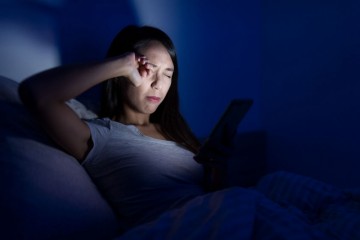 女性更容易对手机上瘾吗这些方法可脱手机依赖症